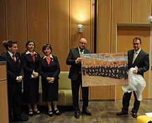 plaatje: Offici�le opening crematorium Zoomstede, na vernieuwbouw.